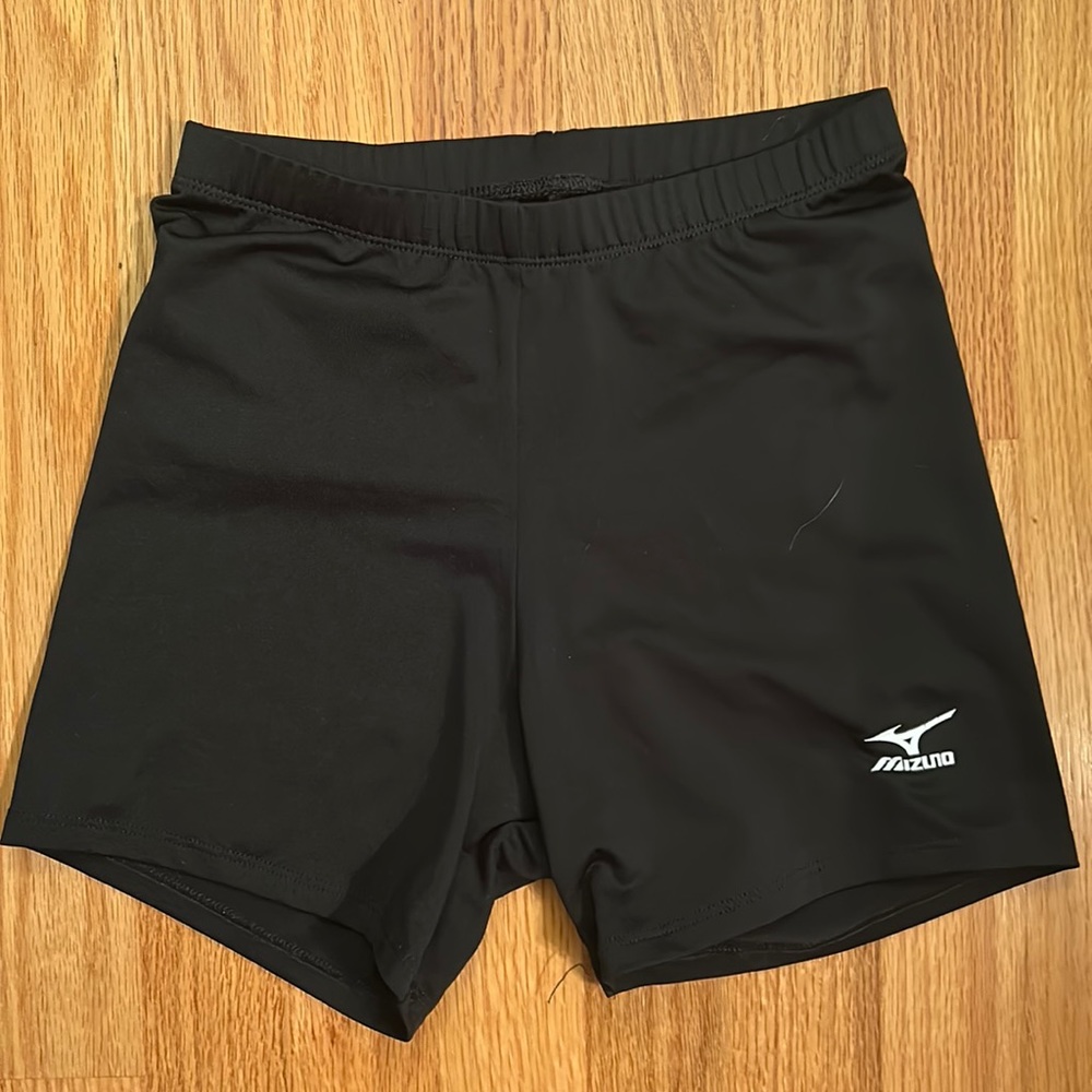 Black mizuno spandex